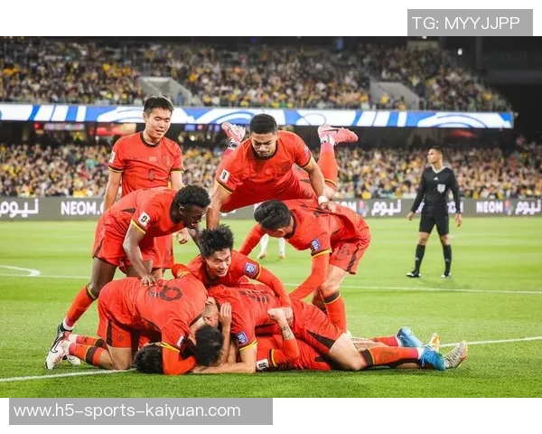 埃因霍温前锋替补登场两度破门感受如梦般美好期待重温比赛精彩瞬间 埃因霍温前锋替补登场两度破门感受如梦般美好期待重温比赛精彩瞬间